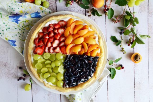 Summer Seasons cake with whipped cream