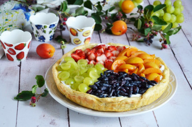 Summer Seasons cake with whipped cream