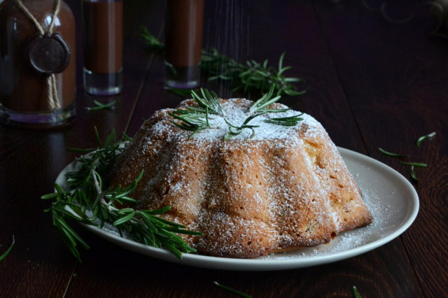 Pear cake with rosemary