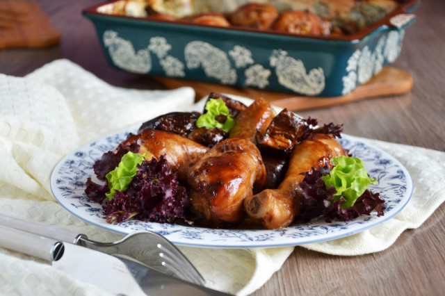 Chicken legs with eggplant in teriyaki sauce