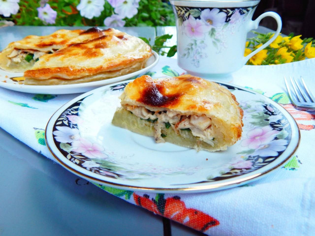 Chicken coop with potatoes and puff pastry chicken