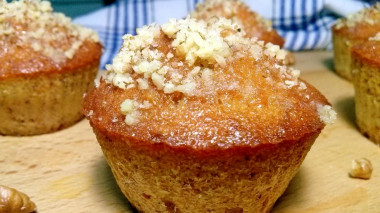 Carrot and orange muffins