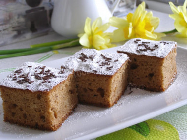 Gingerbread with jam on sour cream and kefir with cinnamon