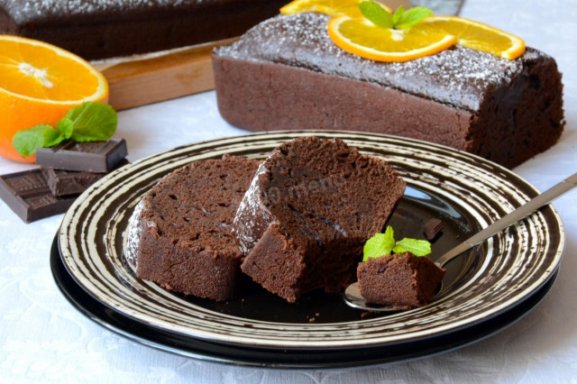 Lean chocolate orange cupcake with almond milk