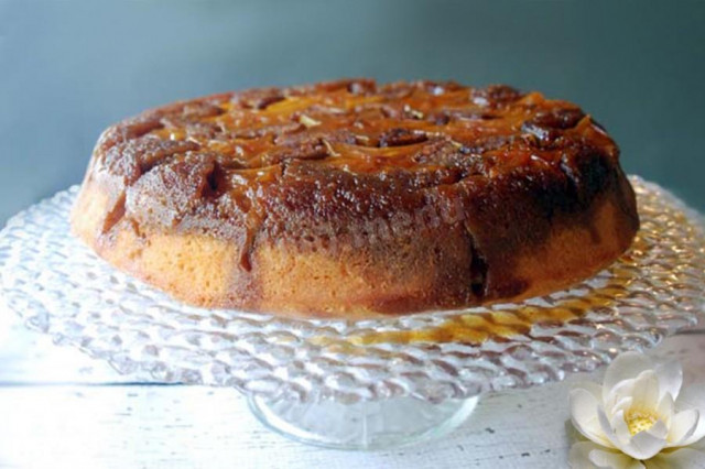 Carambola pie