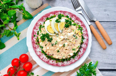 Canned salmon salad