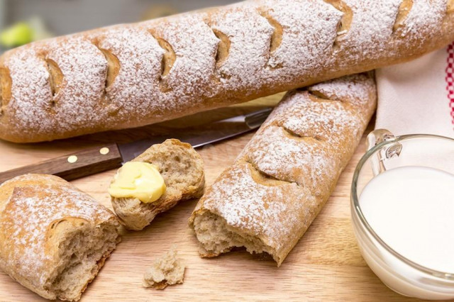 Wheat bread with rye bran