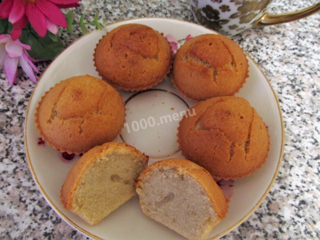 Cupcakes with cardamom