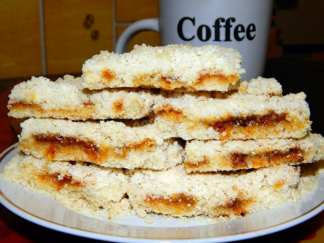 Bulk shortbread pie with jam