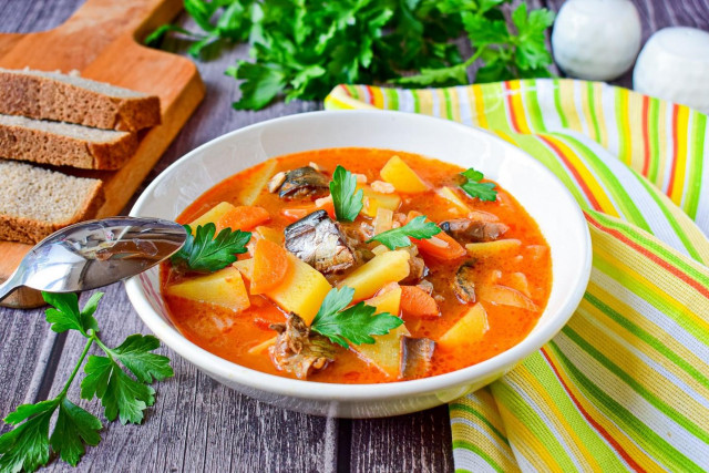 Canned sardine fish soup