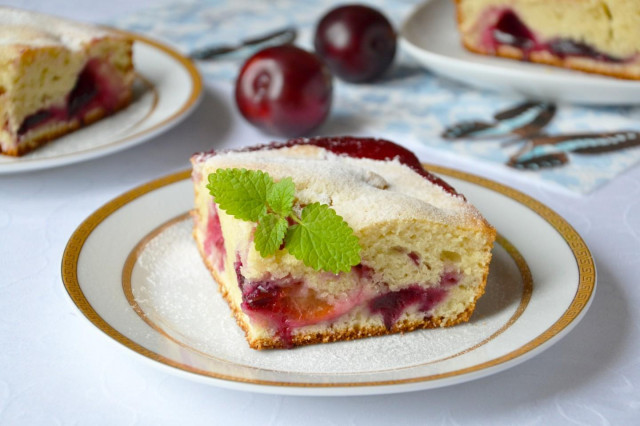 Plum cake on kefir