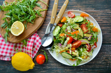 Salad with Peking cabbage cucumber and pepper