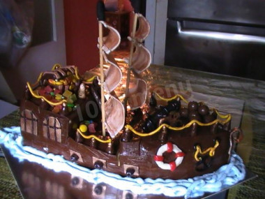 Pirate Ship Cake