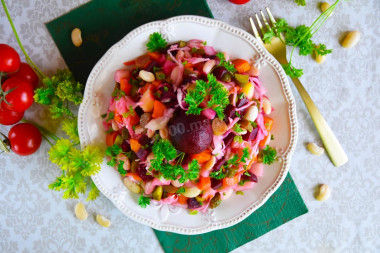 Vinaigrette with beans and sauerkraut classic