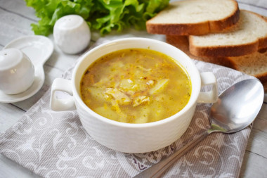 Buckwheat soup with chicken