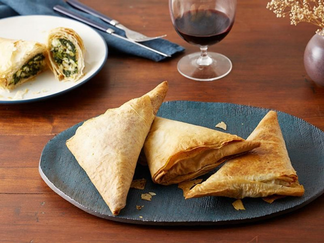 Filo pastry pies