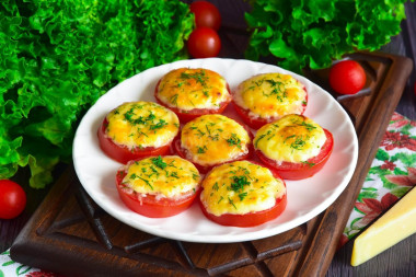 Tomatoes with cheese and garlic in the oven