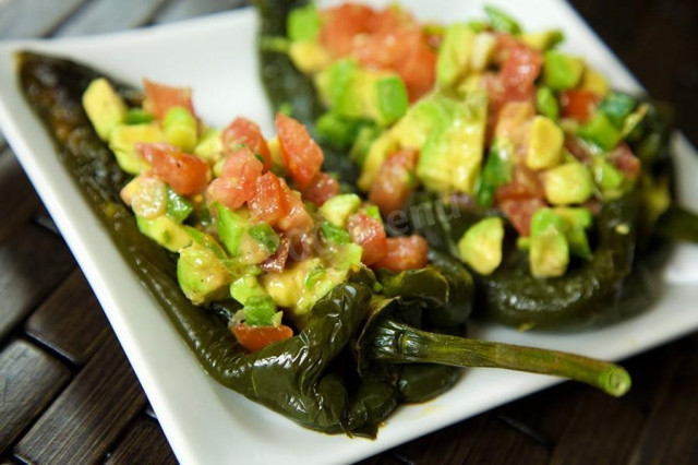 Tarkinsky pepper with avocado and tomatoes