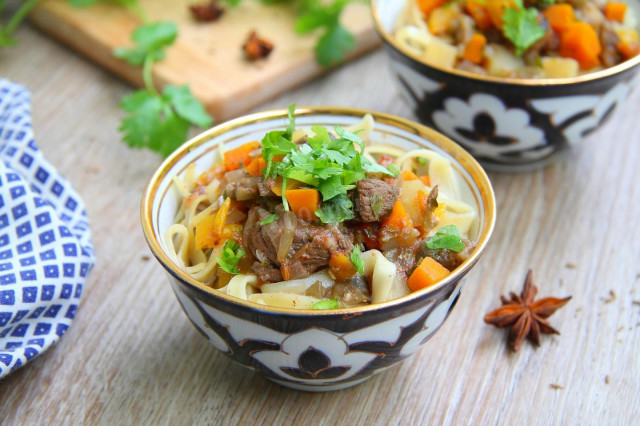 Fried lagman in Uzbek style