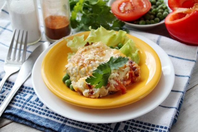 French meat with fresh tomatoes and chicken fillet