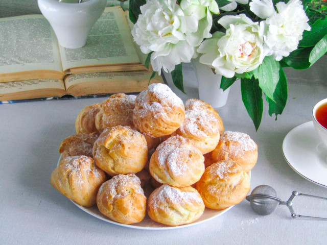 Custard cookies