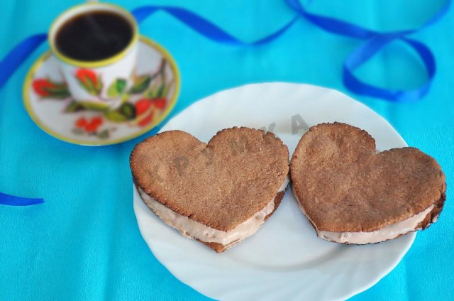 Chocolate chip sandwich cookies for February 14th