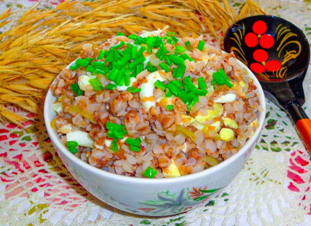 Buckwheat with egg