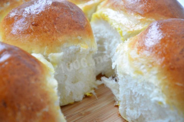 Tender potato buns