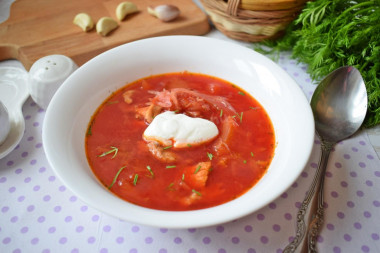 Classic borscht with beetroot