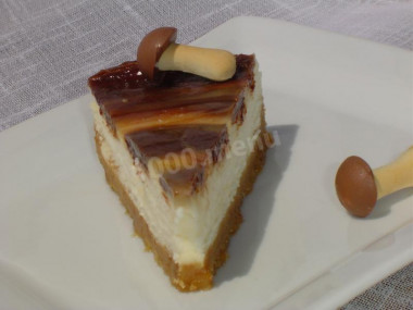 Snow-white tart with marble caramel