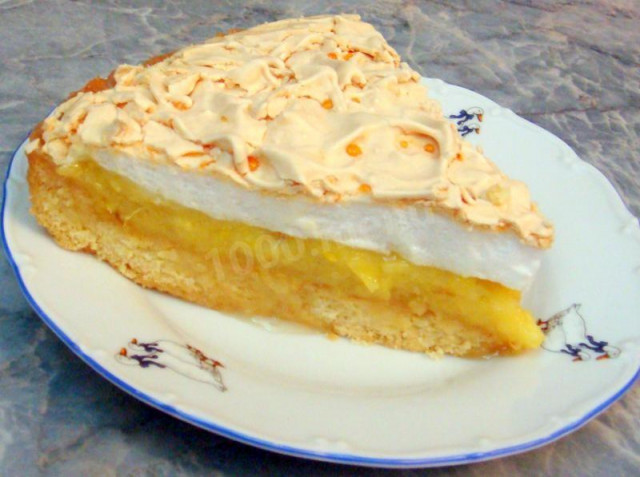 Pineapple meringue pie