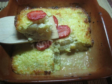 Banana curd casserole