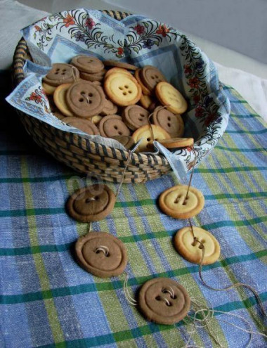 Beautiful and original cookie buttons