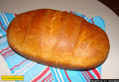 Yeast white bread with olive oil