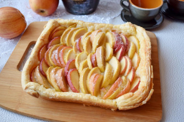 Juicy apple pie made from ready-made puff pastry without yeast