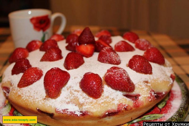 Strawberry pie on kefir