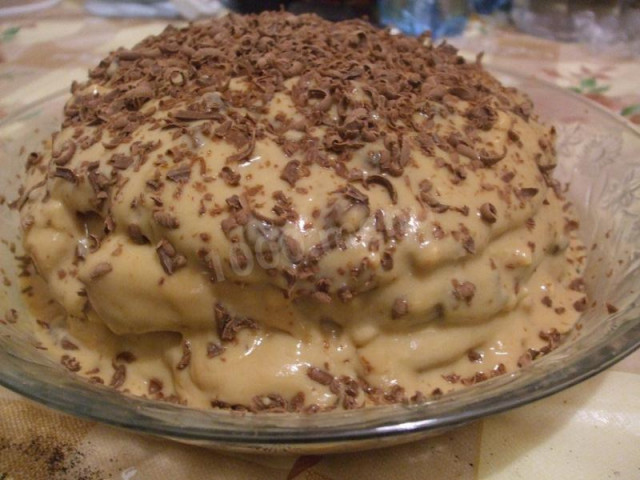 Black Prince cake on kefir with nuts and raisins