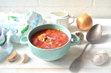 Russian borscht with beetroot