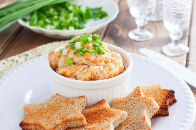 Spread on herring bread