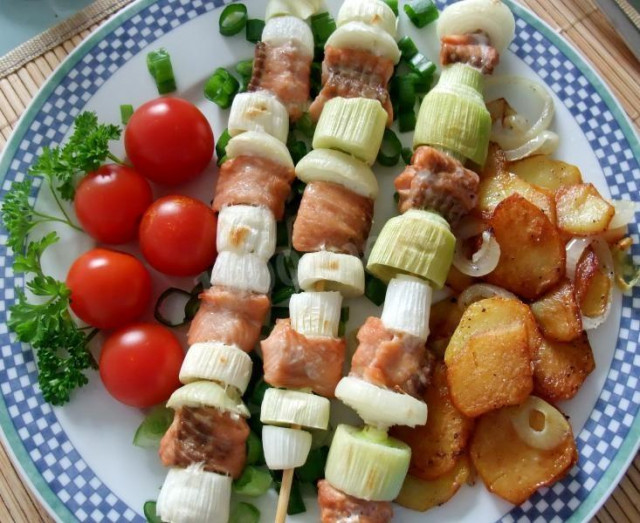 Salmon kebab