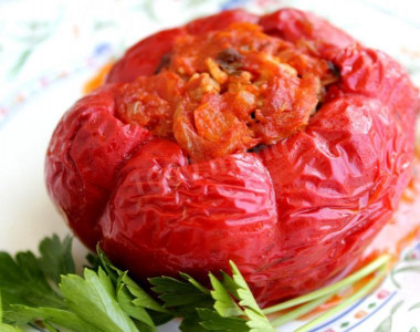 Red pepper stuffed