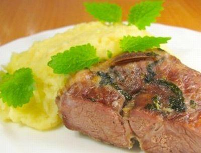 Lamb with mint and oregano