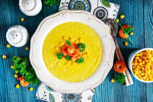 Corn soup cream puree with shrimp