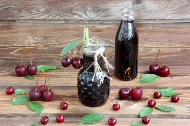 Cherry syrup for winter