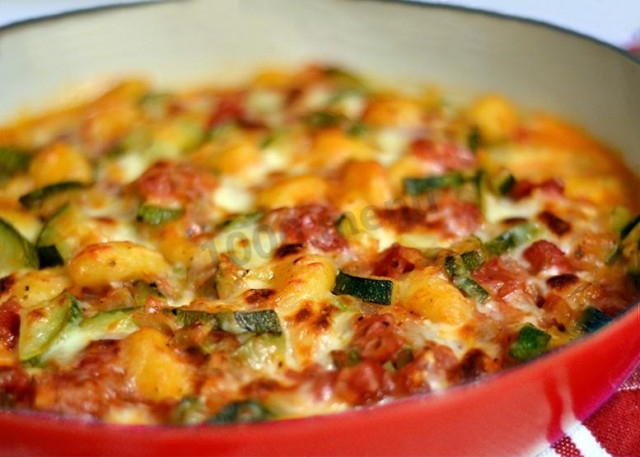 Young zucchini baked in oven