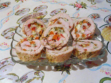 Chicken roll with cheese and carrots in the oven