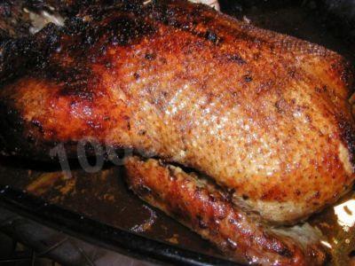 Duck with beef heart and buckwheat in the oven