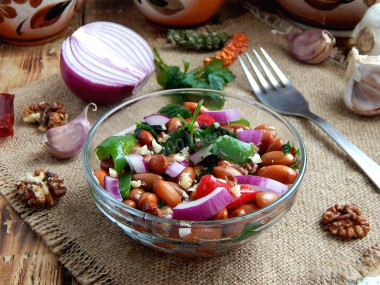 Tbilisi classic salad with beef