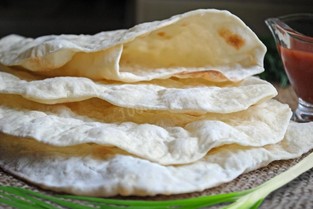 Tortillas with sugar and salt on water