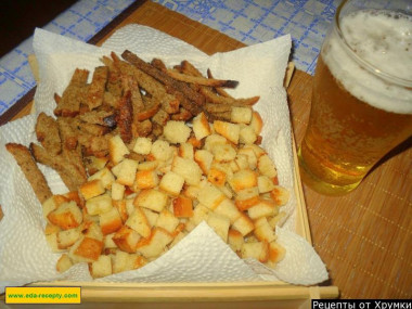 Sunflower oil crackers with garlic and herbs